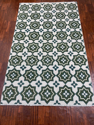 Indian Hand Knotted Rug For Living Room - UR - 0001 image 1